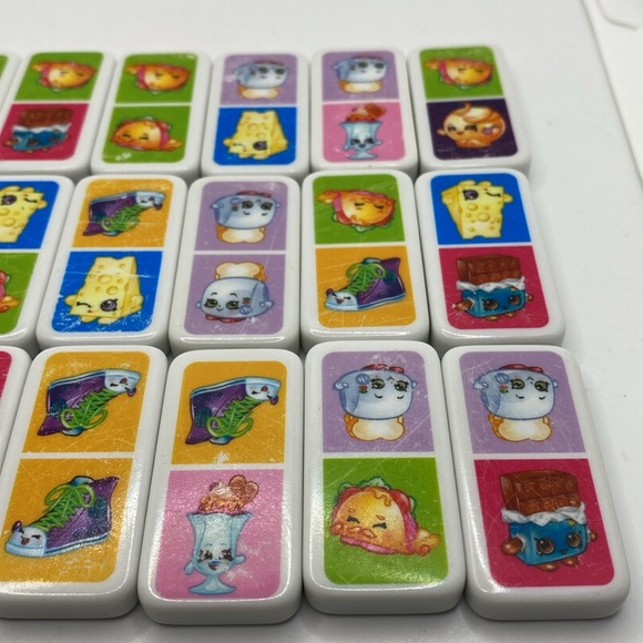 Shopkins Dominoes Game in Box - Picture 5 of 9